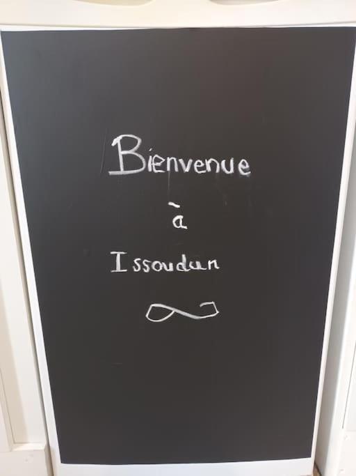 La Ptite Issoldunoise Apartment Issoudun